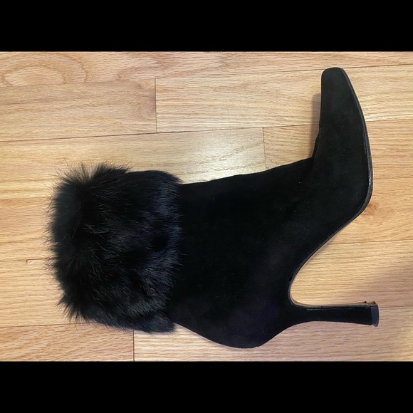 Vintage Stuart Weitzman rabbit fur trimmed booties - Picture 2 of 5